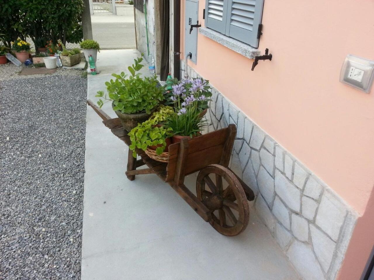 Marinella Guest House Cornale Exterior foto